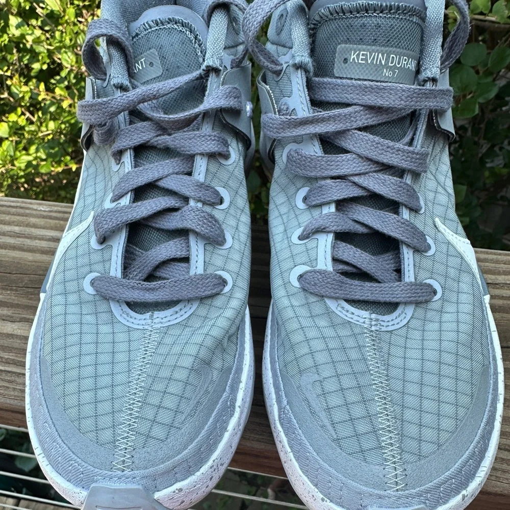 Nike Kevin Durant No 7 Sneakers/Basketball Shoes - Picture 3 of 7